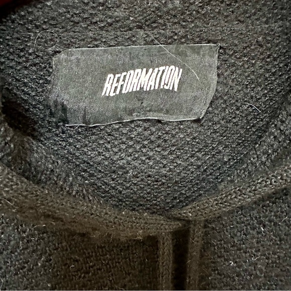 Reformation 100% Alpaca Knit Hoodie Size M - Picture 4 of 5